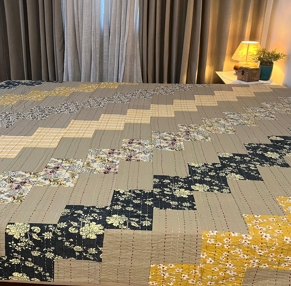 Darbaar-e-Zameen Reversible Double Bed Patchwork Cotton Dohar